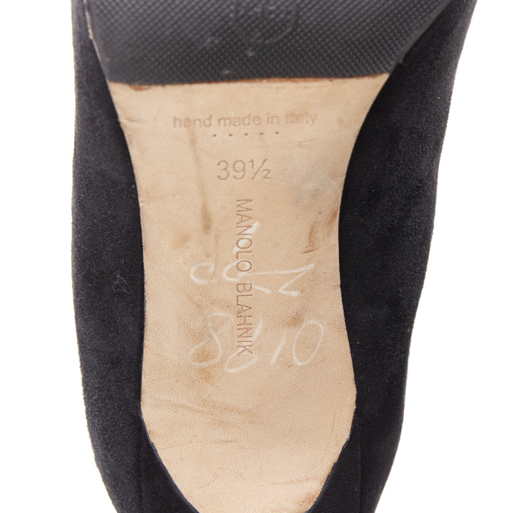 MANOLO BLAHNIK Vintage black suede pointy toes mid heel booties EU39.5
