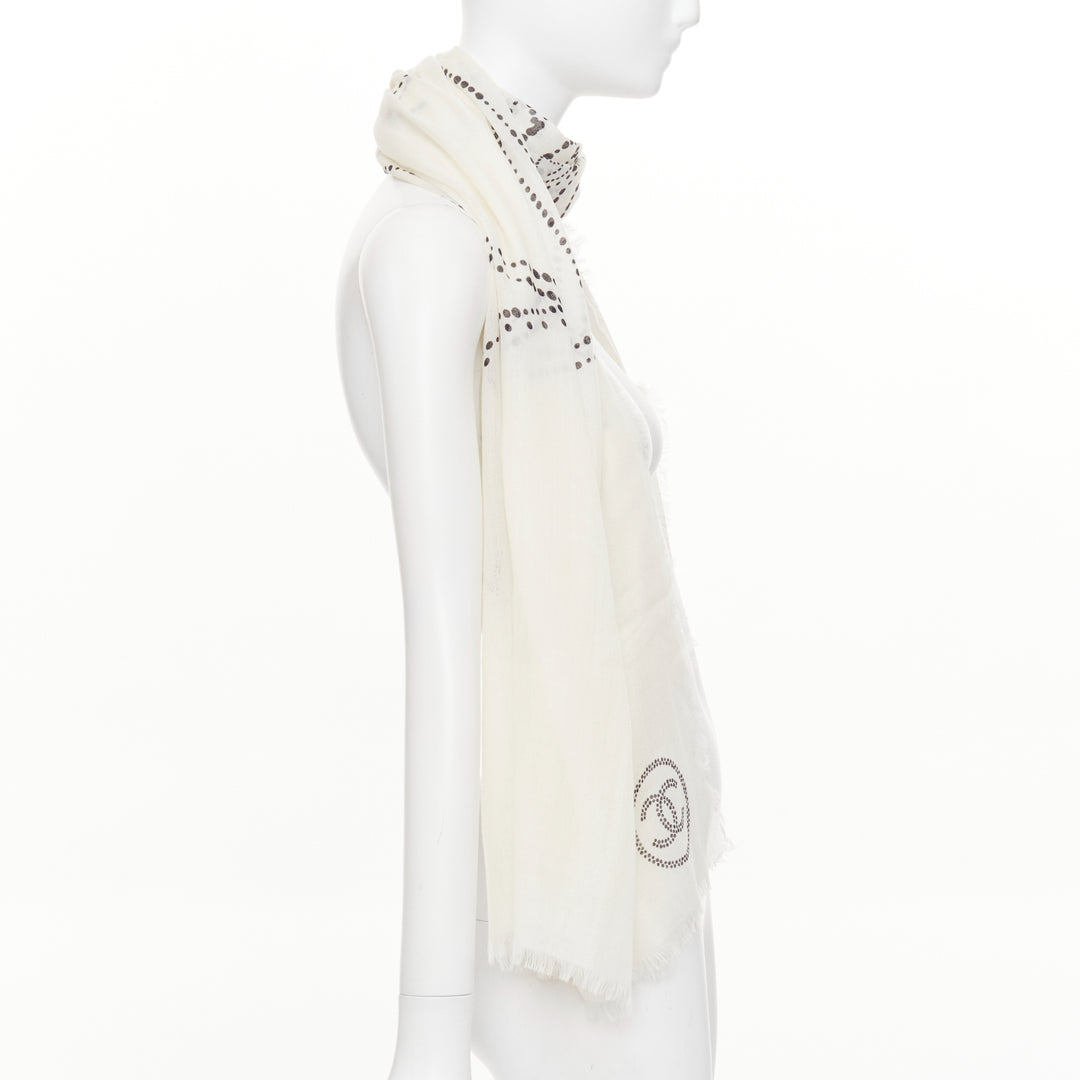 CHANEL 2013 100% cashmere Christmas Edition No.5 Parfum shawl scarf