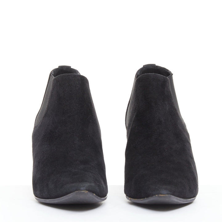 MANOLO BLAHNIK Vintage black suede pointy toes mid heel booties EU39.5