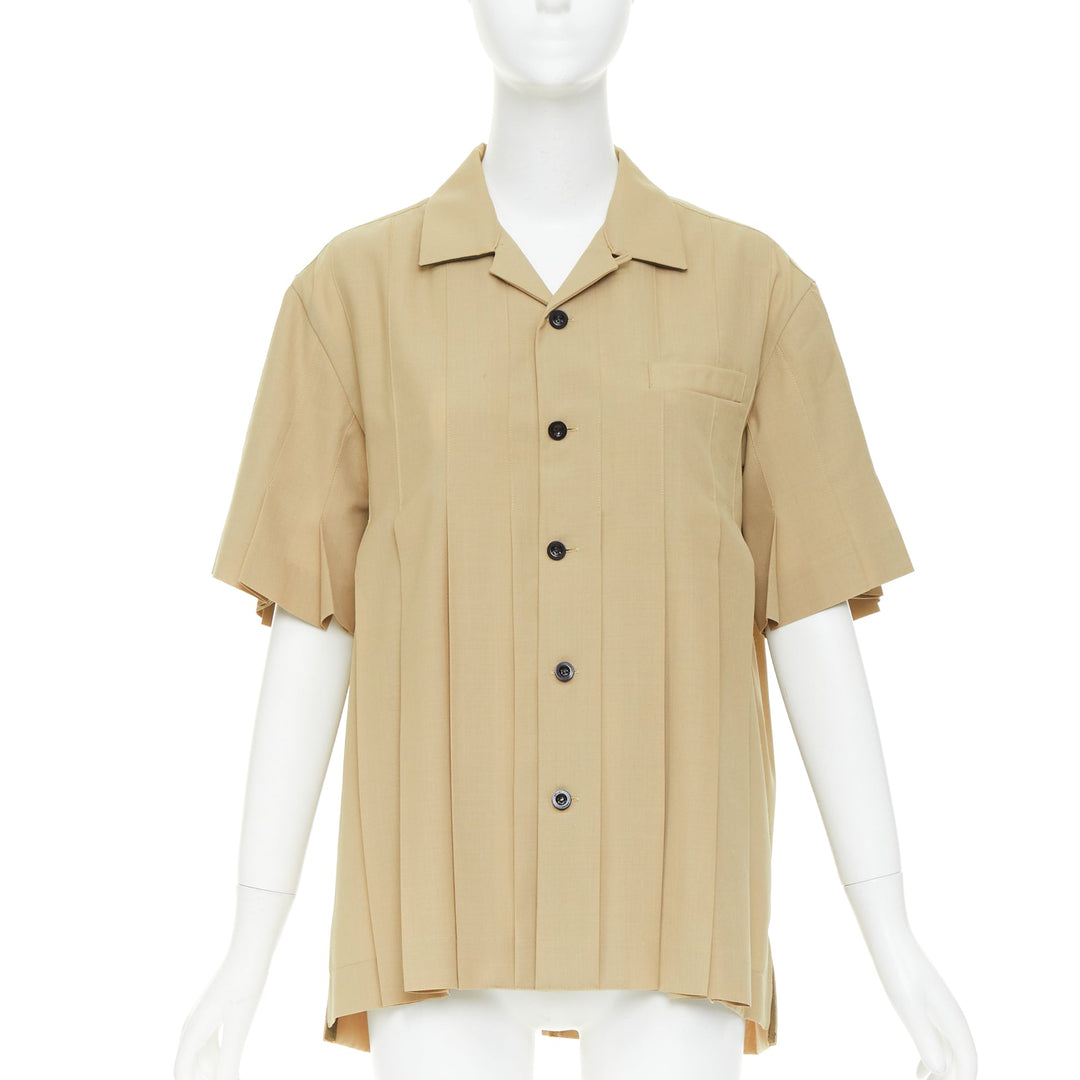 SACAI 2023 Runway khaki pleated pocketed short sleeve suiting boxy shirt JP1 S