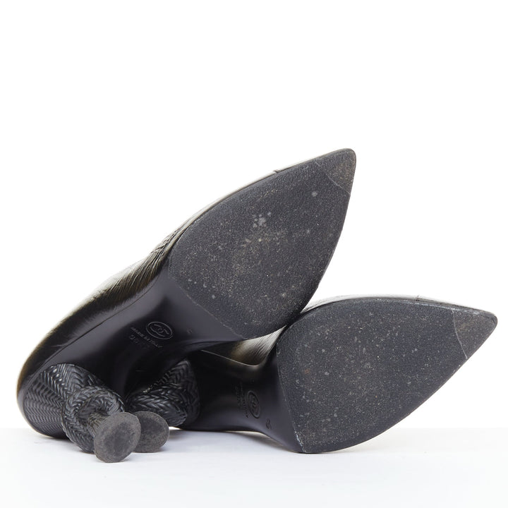 CHANEL 2014 Runway Sculpted Sailor Knot black crumpled leather CC pumps EU38.5