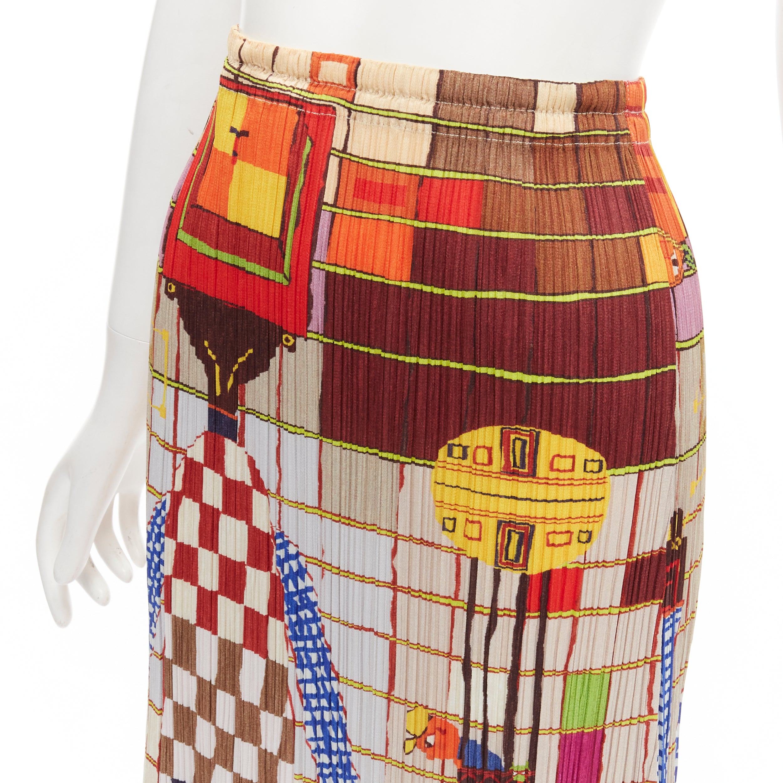 Issey Miyake: Explore Innovative Fashion | Shop at JHROP Issey Miyake: Explore Innovative Fashion | Shop at JHROP