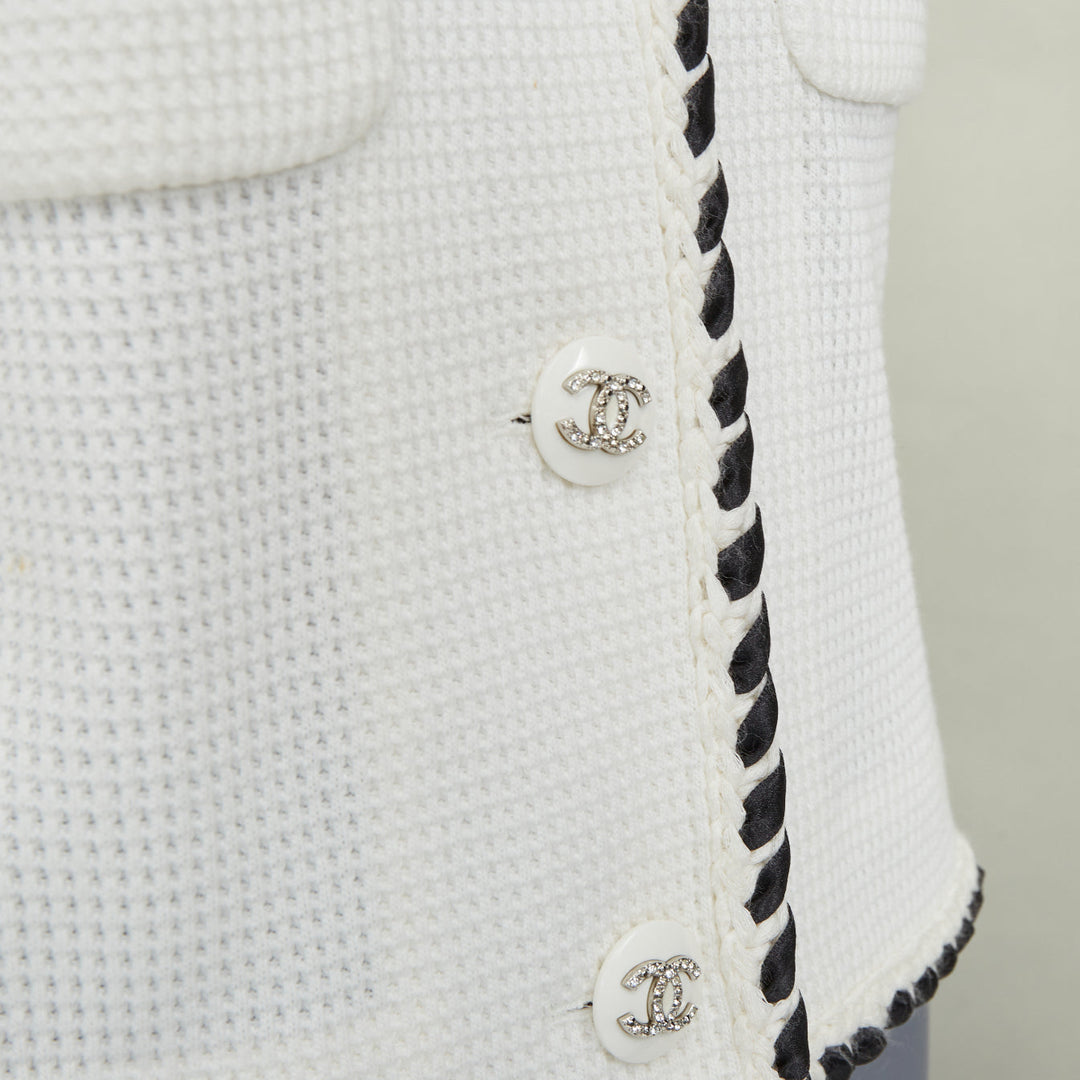 CHANEL 2021 Cruise white twist braid waffle knit crystal button jacket FR34 XX