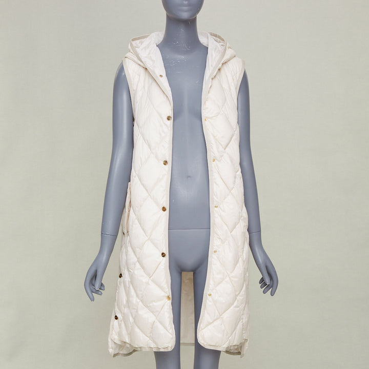 MAX MARA 2023 THE CUBE Sisoft diamond quilted hooded light grey vest IT36 XXS