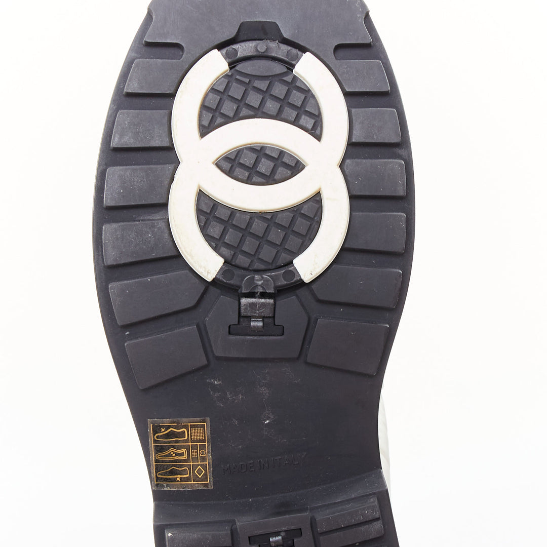 CHANEL cream nylon CC logo side padded black trim snow boots EU37.5