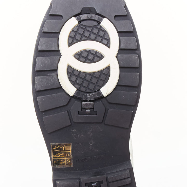 CHANEL cream nylon CC logo side padded black trim snow boots EU37.5