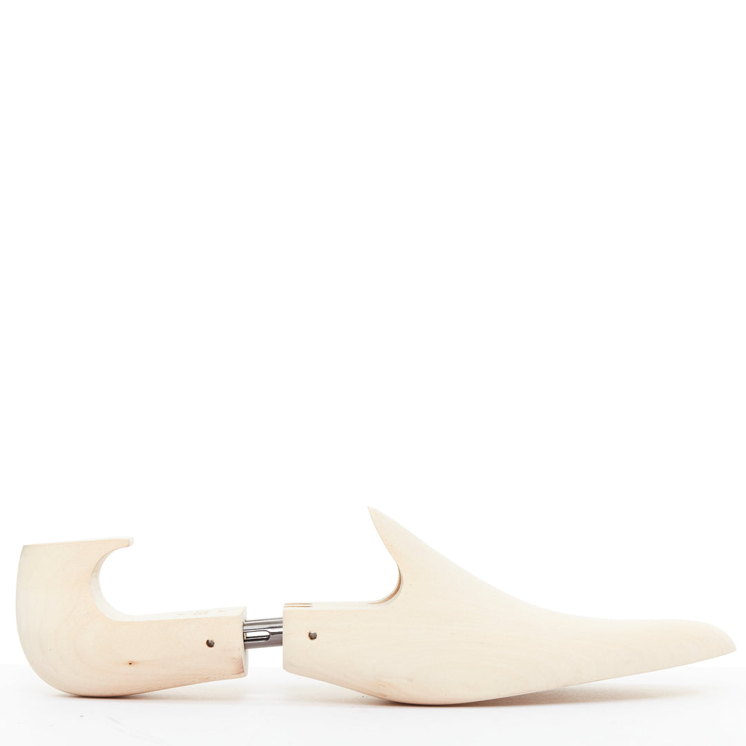 BERLUTI Pair nude wooden carved logo shoe tree shape holder UK8 EU42