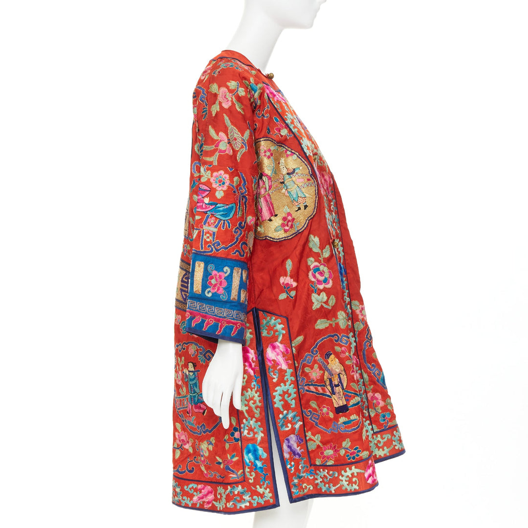 VINTAGE red gold Traditional Chinese motif embroidery brocade silk coat