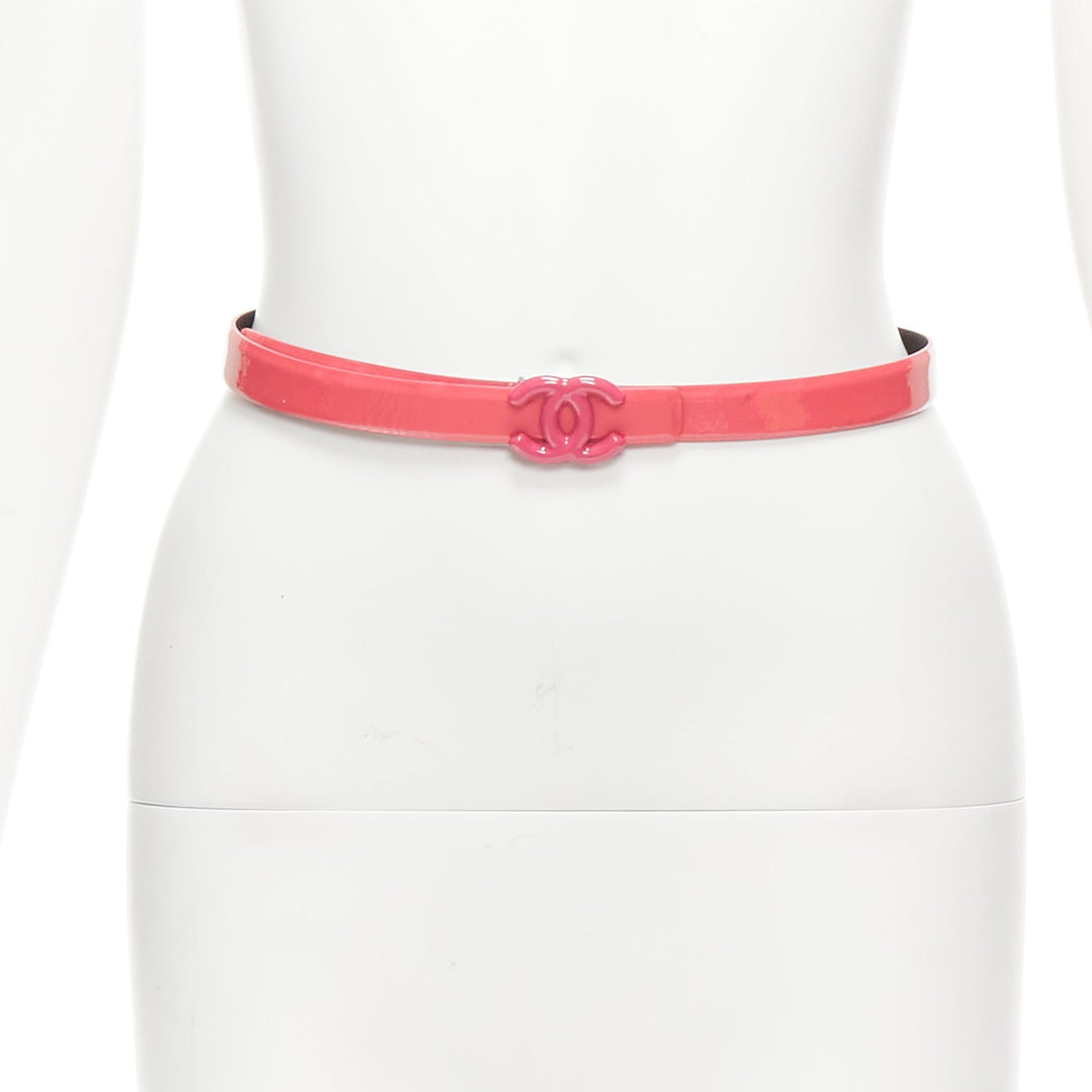 CHANEL B15P hot pink patent leather CC logo buckle skinny belt 70cm