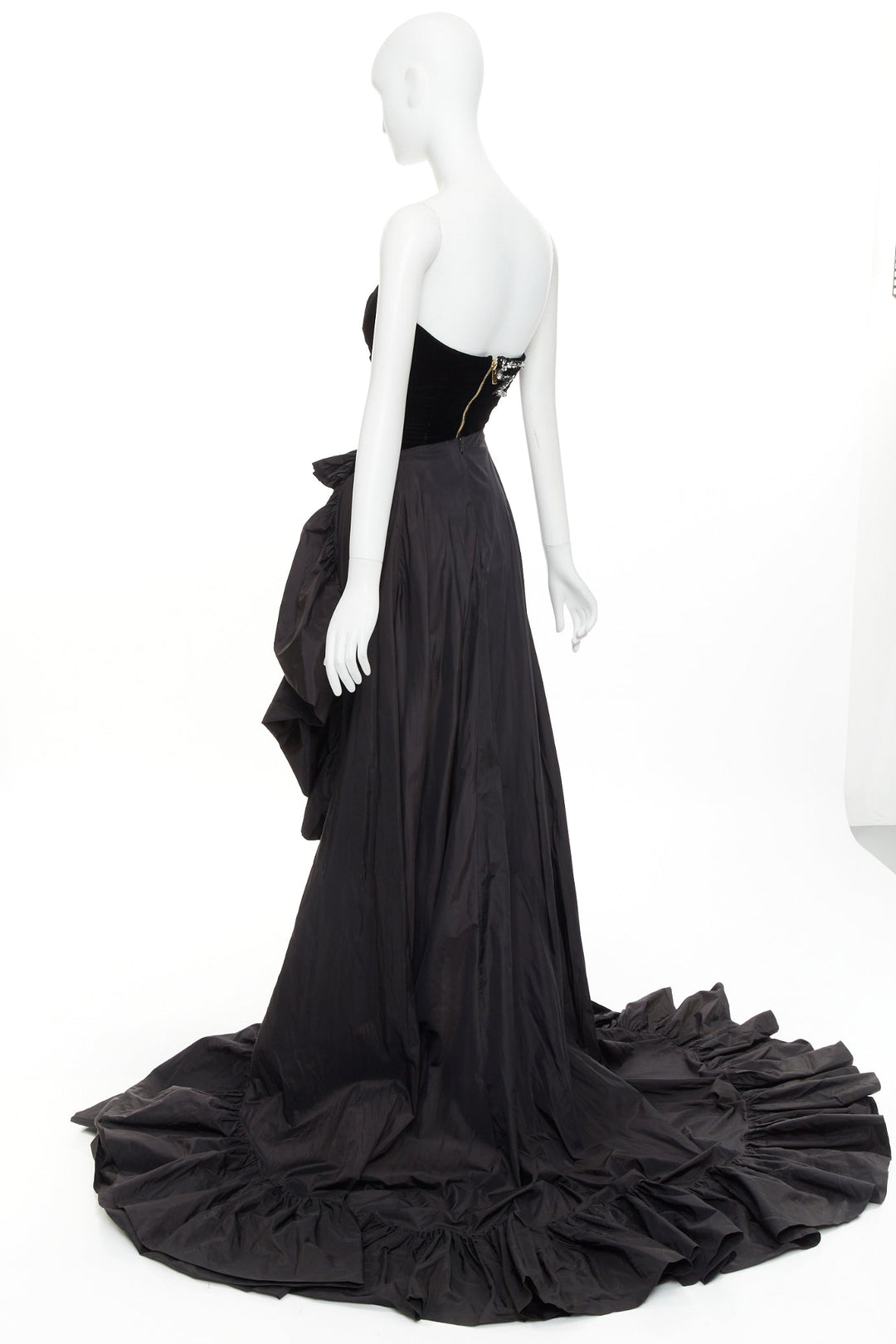 rare ALEXANDRE VAUTHIER COUTURE SS2017 Runway black velvet crystal ruffle gown