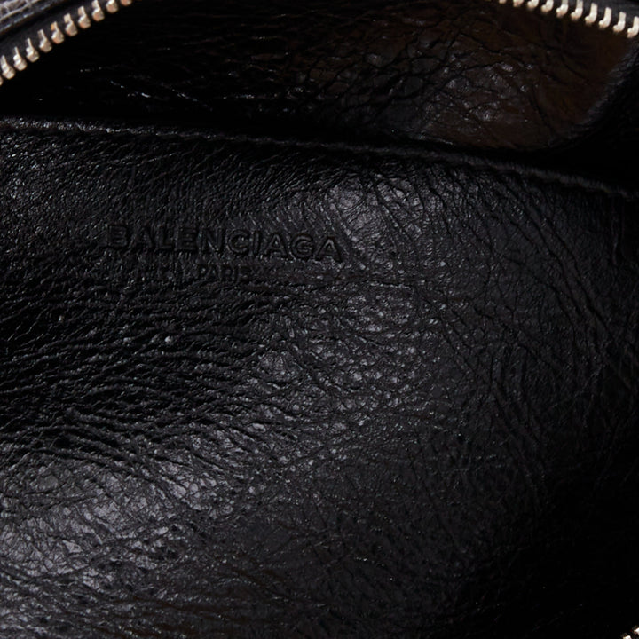 BALENCIAGA 2017 Arena Round Air S Hobo black leather cylinder crossbody bag