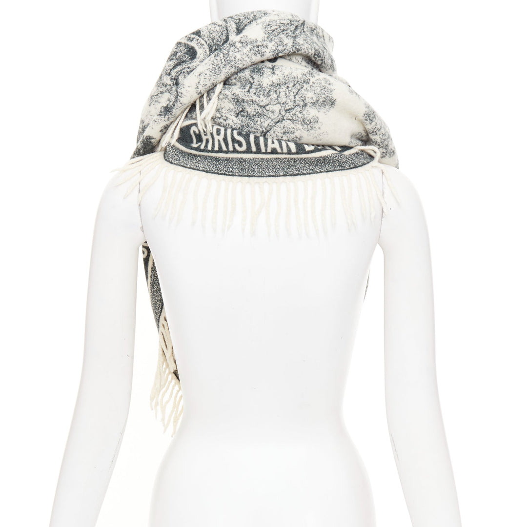 DIOR 2019 Toile De Jouy black cream wool large fringed blanket shawl throw