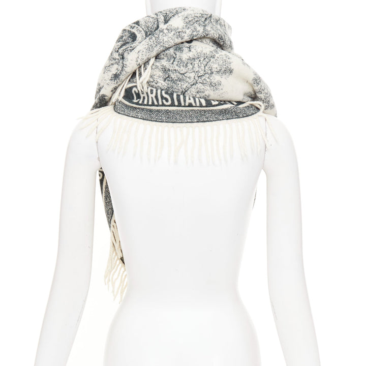 DIOR 2019 Toile De Jouy black cream wool large fringed blanket shawl throw