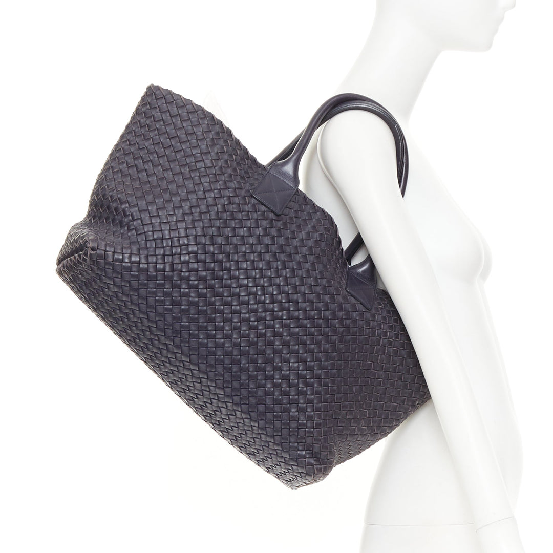 BOTTEGA VENETA Cabat Medium Limited navy blue woven lambskin slouchy tote bag