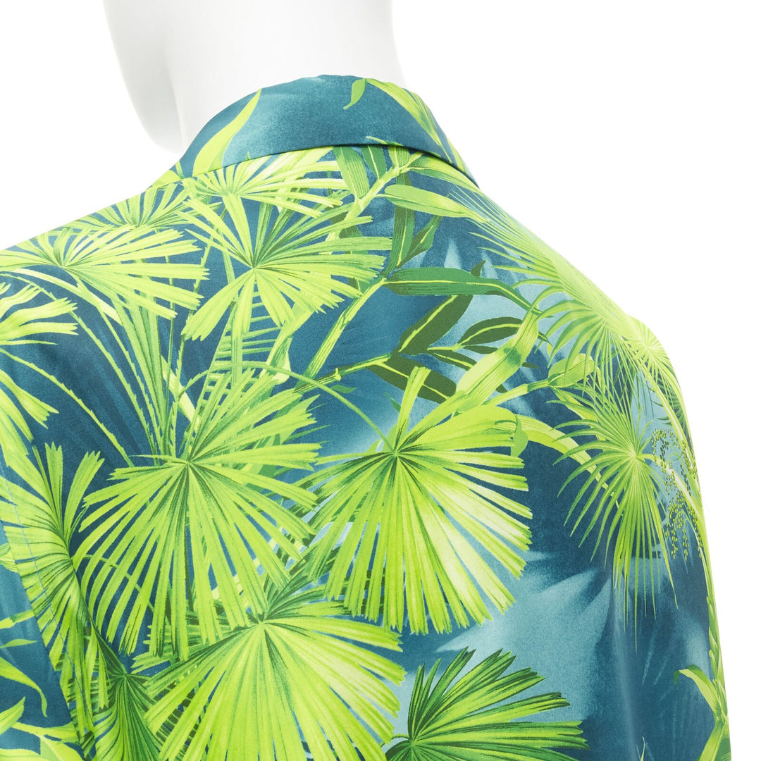 VERSACE 2020 Iconic JLo Jungle print green tropical print shirt EU41 XL