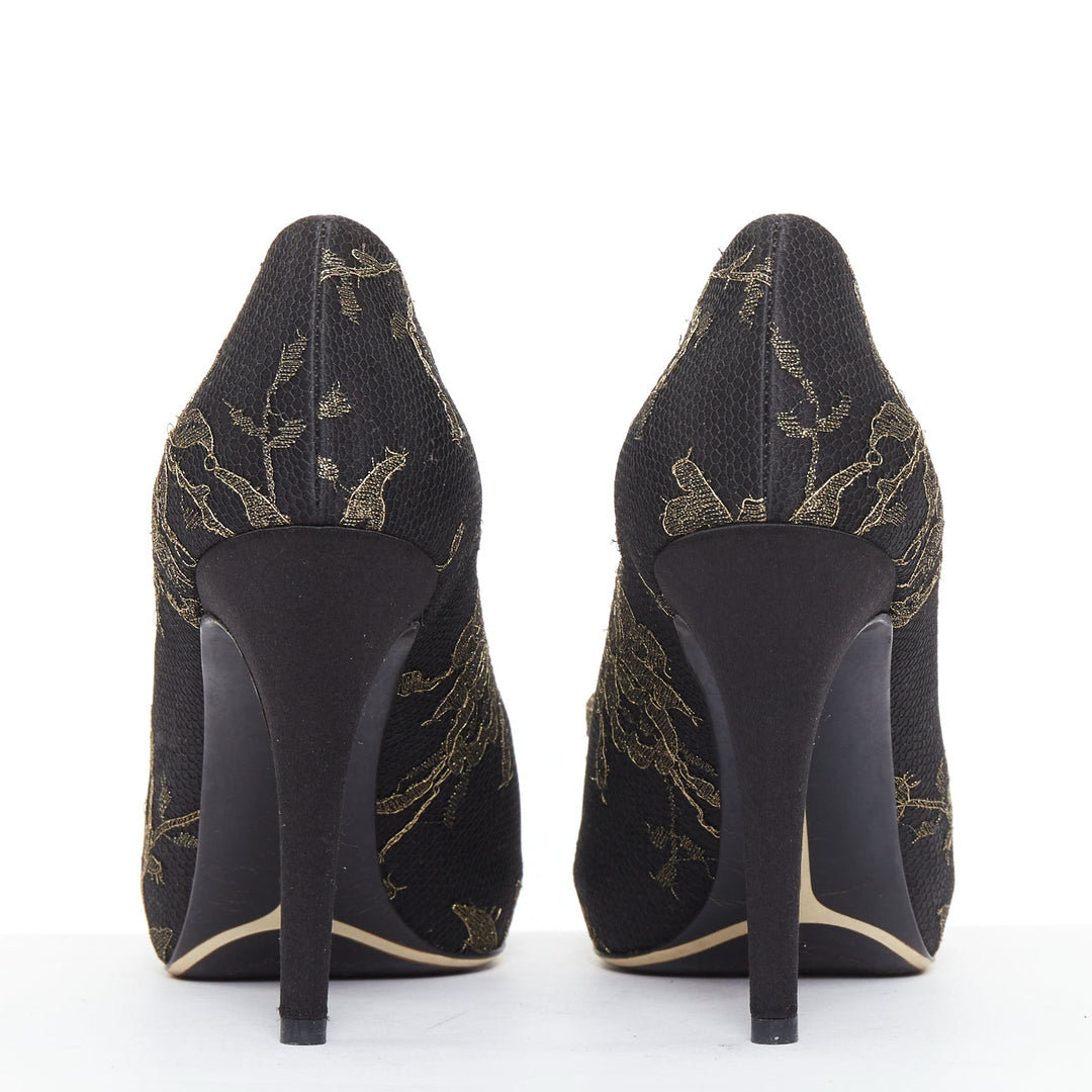 SALVATORE FERRAGAMO Teodora black gold lace Vera bow peep toe pumps Size.8