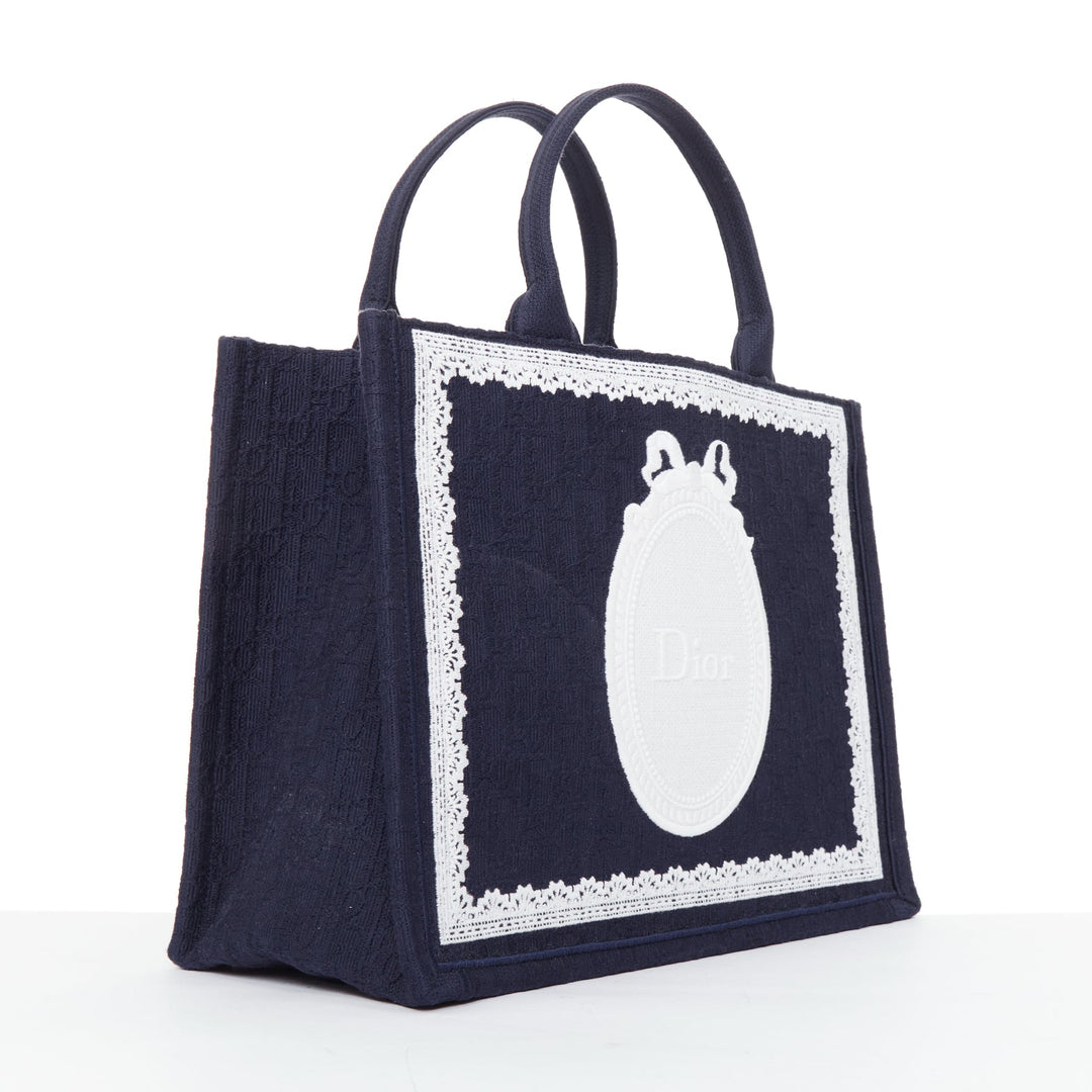 CHRISTIAN DIOR 2026 JW Anderson Medium Book Tote oblique lace Medaillon bag