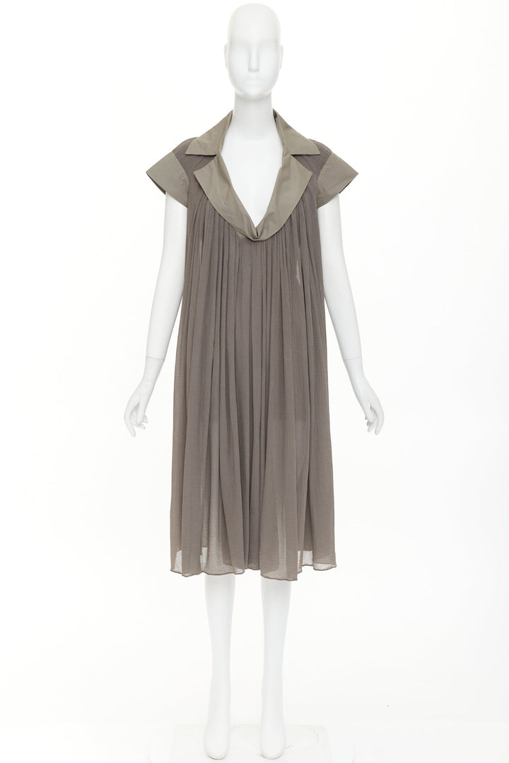 BOTTEGA VENETA grey cotton chiffon pleated plunge spread collar dress IT40 S