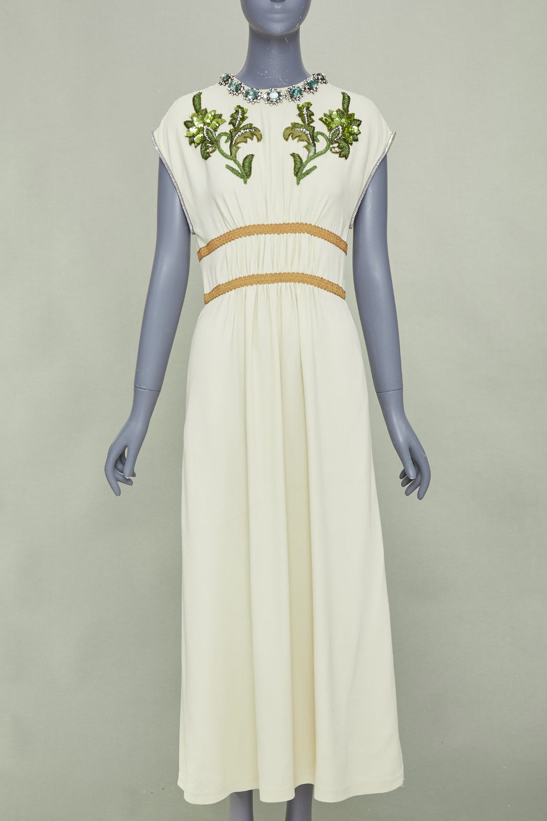 GUCCI 2019 beige crystal floral embroidered jersey empire waist gown S