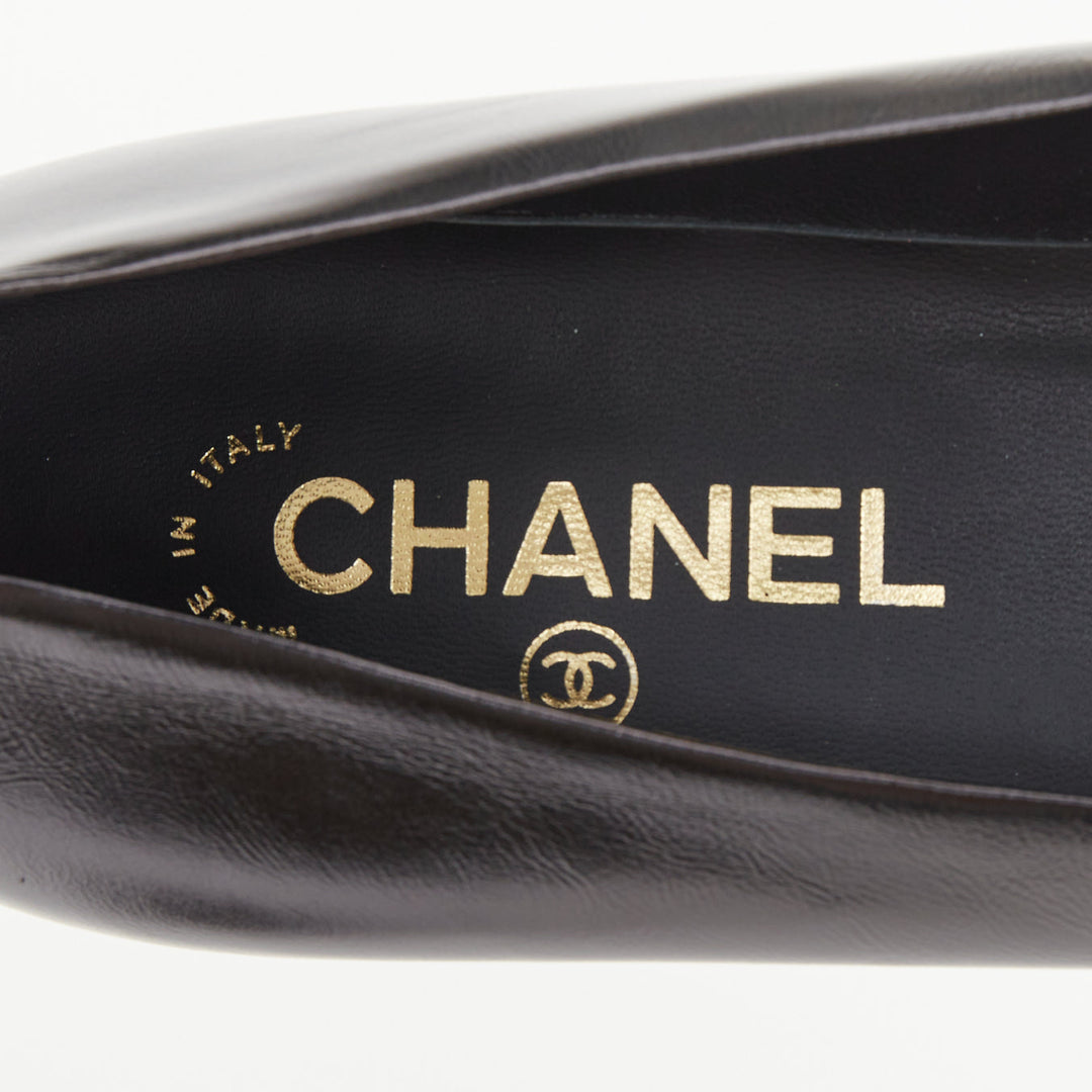 CHANEL 2021 black leather patent cap toe gold camellia block heel pumps EU39C