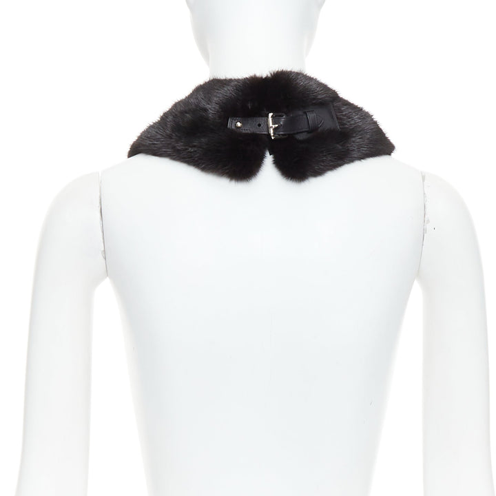 LOUIS VUITTON 2019 brown mink fur LV logo leather silk lined collar scarf