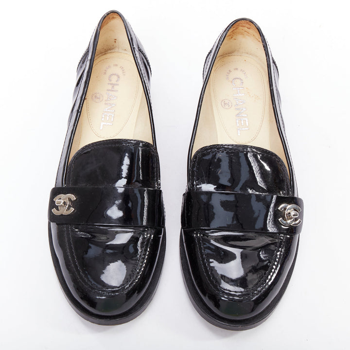 CHANEL black patent leather interlocking CC logo loafers EU36.5