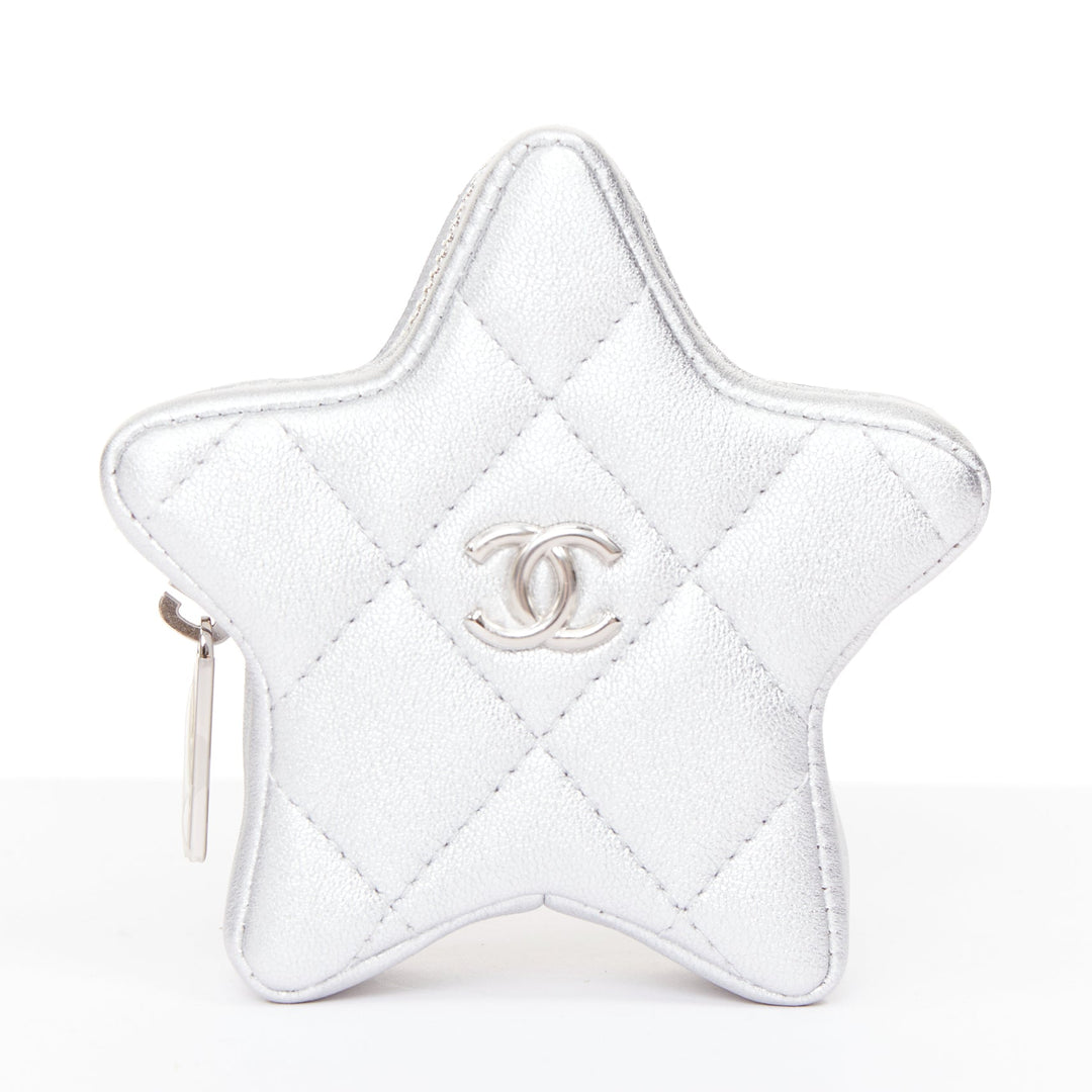 CHANEL 2024 Walk of Fame silver lambskin leather CC logo star small coin purse
