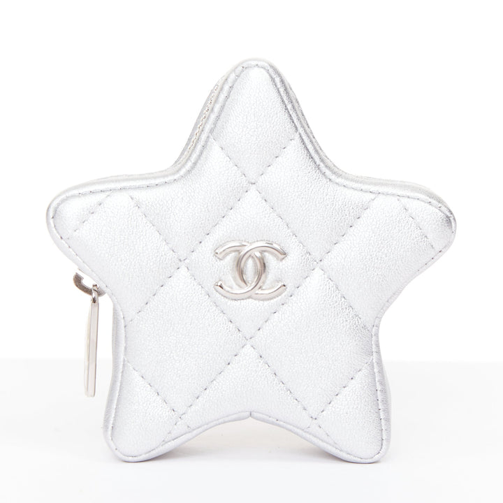 CHANEL 2024 Walk of Fame silver lambskin leather CC logo star small coin purse