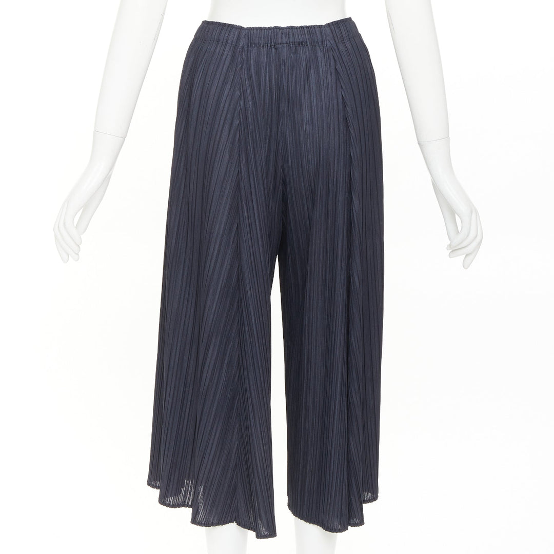 ISSEY MIYAKE Pleats Please black plisse ruched semi-sheer culotte shorts JP2 M