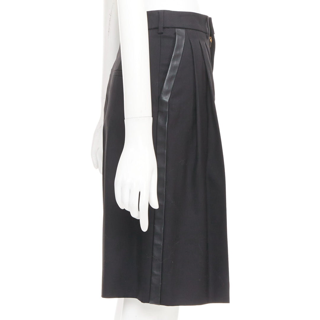 SAINT LAURENT 2012 black wool pleated high waist leather trim shorts FR36 S