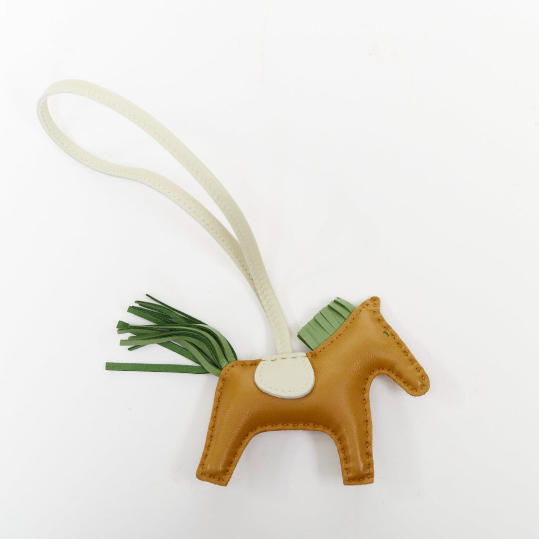 HERMES Rodeo PM sesame craie vert criquet lambskin leather horse bag charm