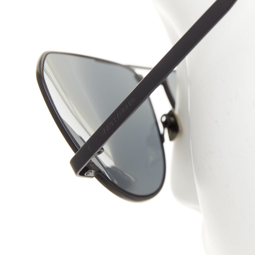 SAINT LAURENT 2023 Runway SL 690 Dust 001 black metal grey aviator sunglasses