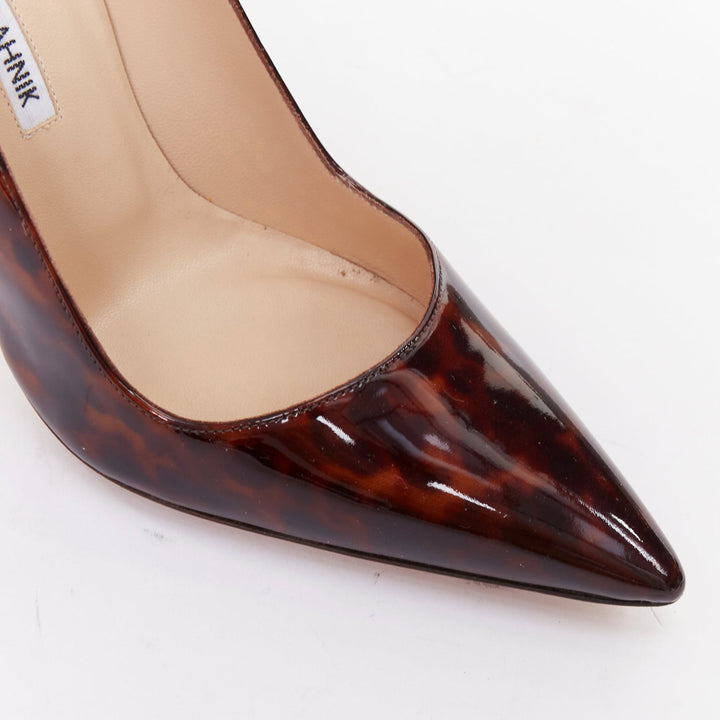 MANOLO BLAHNIK brown tortoise shell print patent stiletto pumps EU37.5