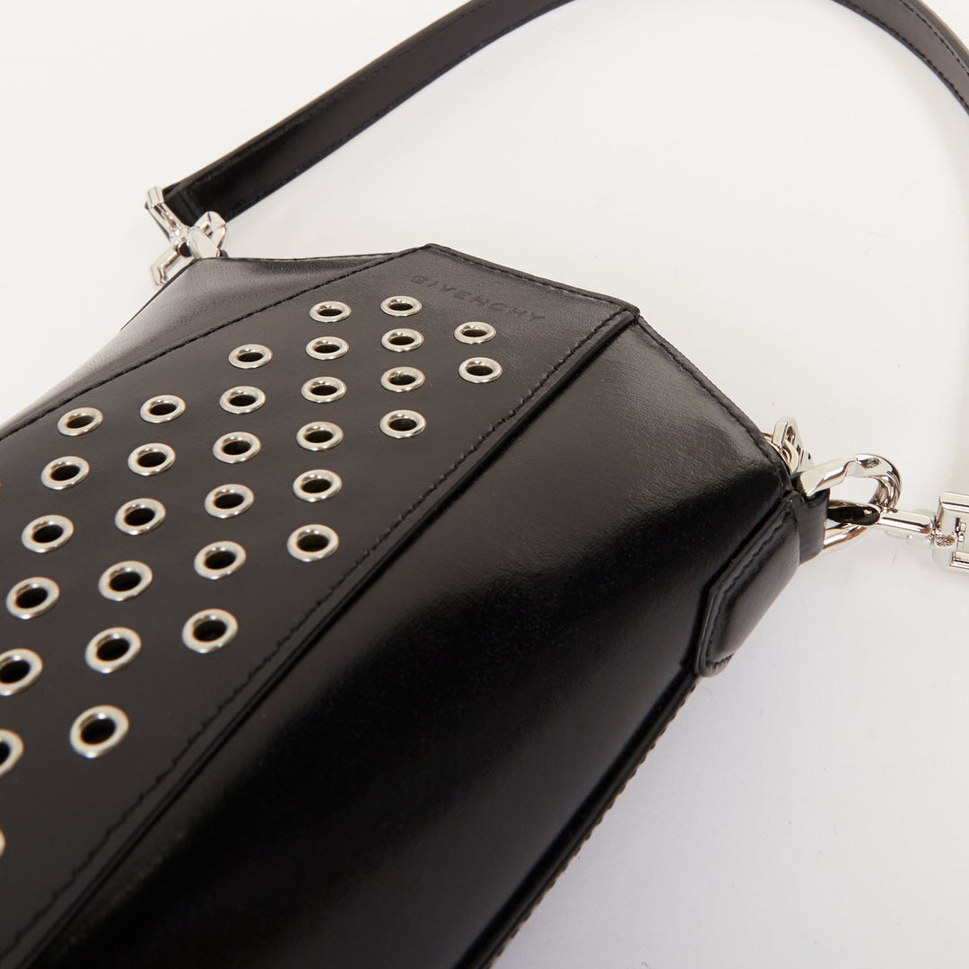 rare GIVENCHY Runway Antigona Vertical silver eyelets black box calfskin bag