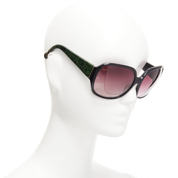 LINDA FARROW Luxe LFL18 green scaled leather arms black oversized sunglasses