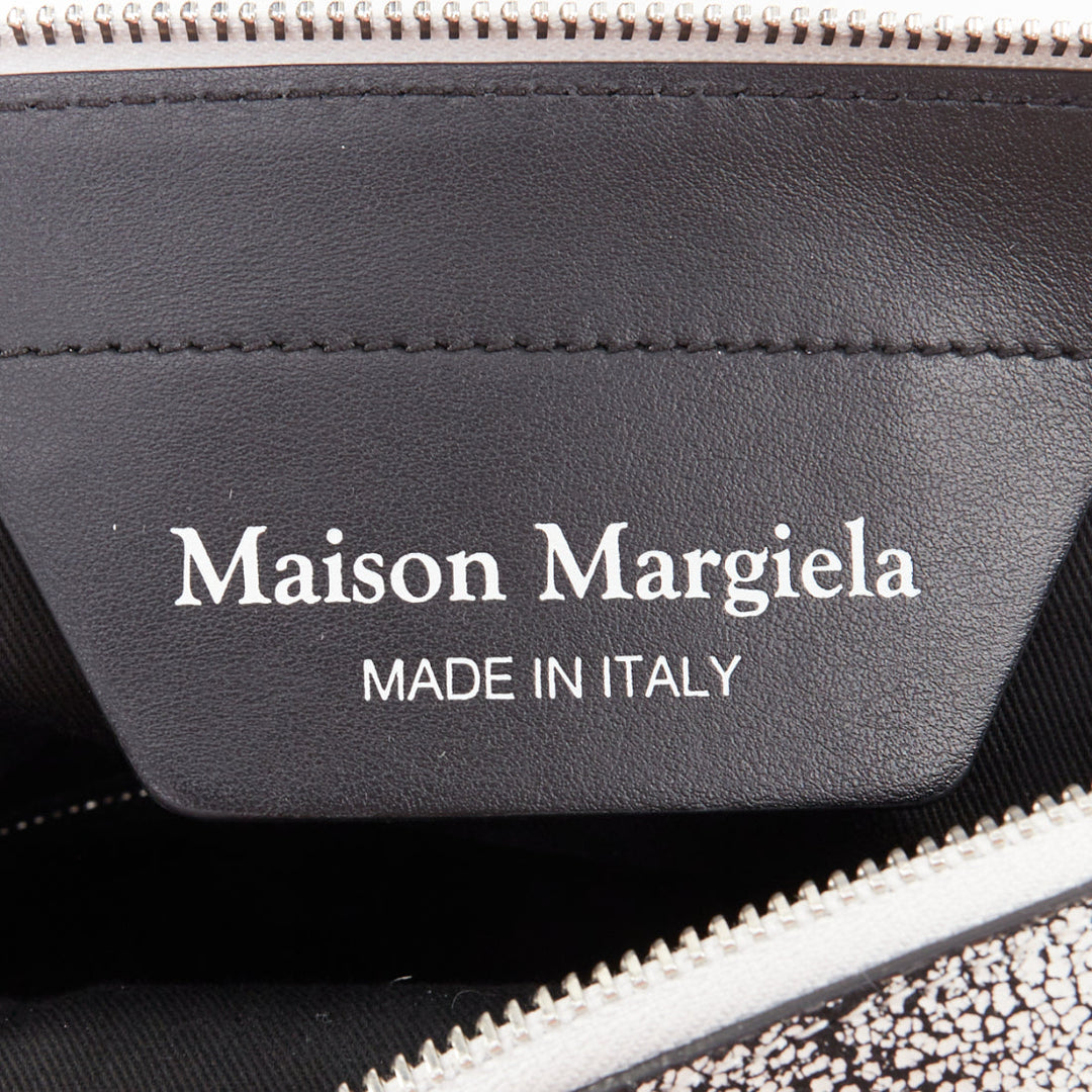 MAISON MARGIELA 2025 5AC Loved to Death Medium cracked paint black leather bag