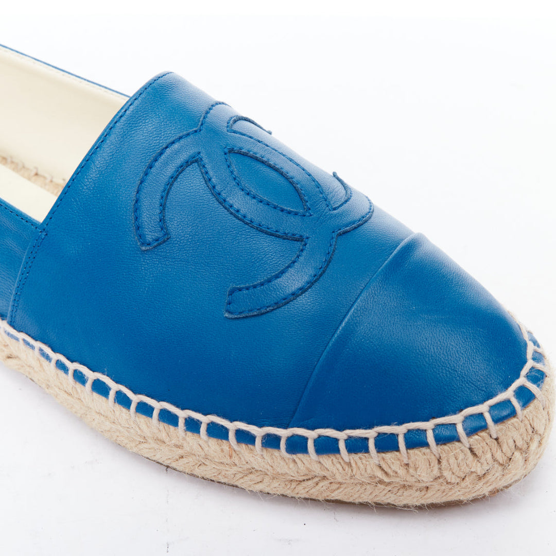 CHANEL blue leather CC logo jute espadrille shoes EU38