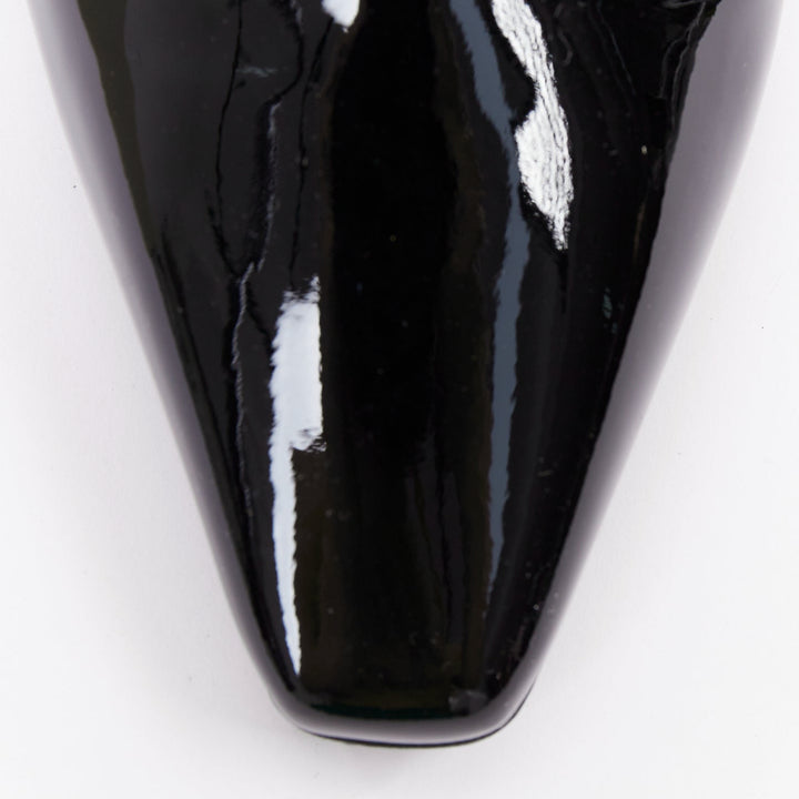 CHANEL 2018 Runway Forest Fairies black patent pointed square toe oxford EU37.5