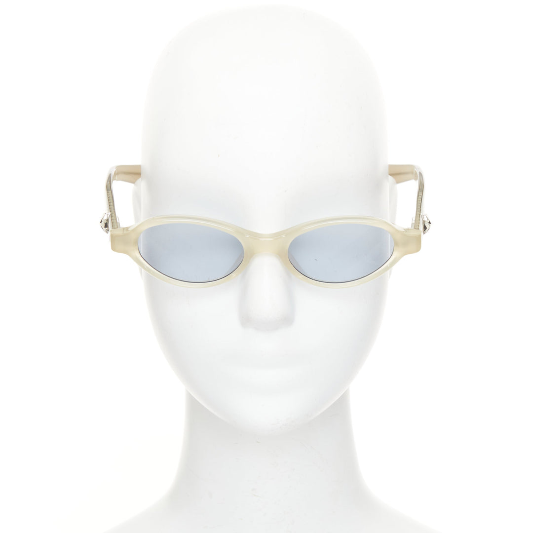 GENTLE MONSTER 2025 BOLD Odd IC3 ivory acetate blue lens oval sunglasses
