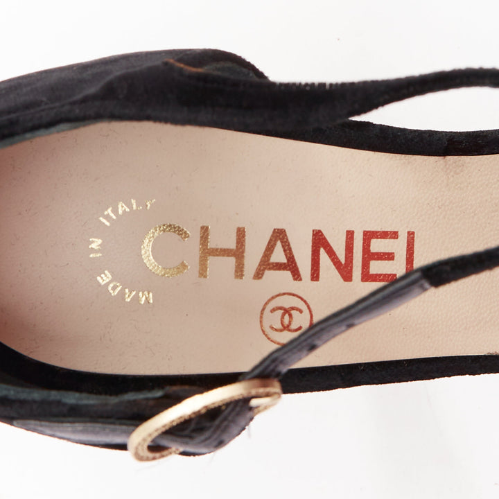 CHANEL 2010 Runway Corinthian Column architectural heel black sandals EU37.5