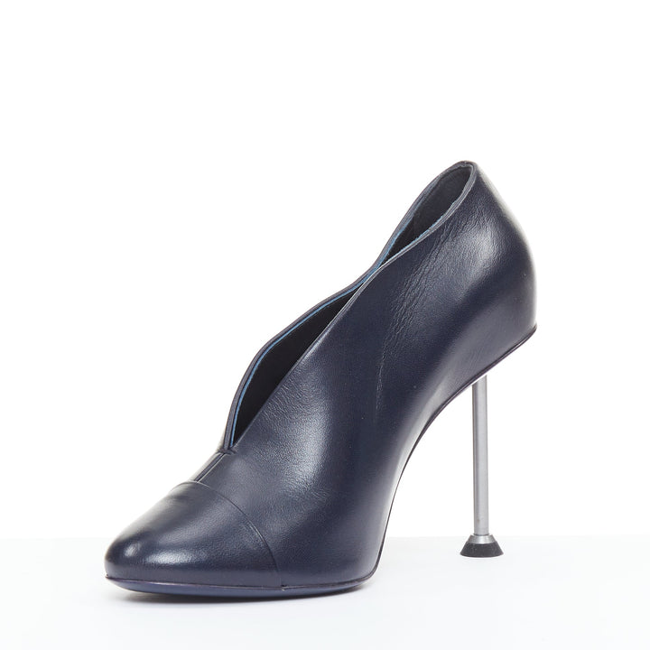 VICTORIA BECKHAM Pin dark navy blue smooth leather silver nail heel pumps EU38