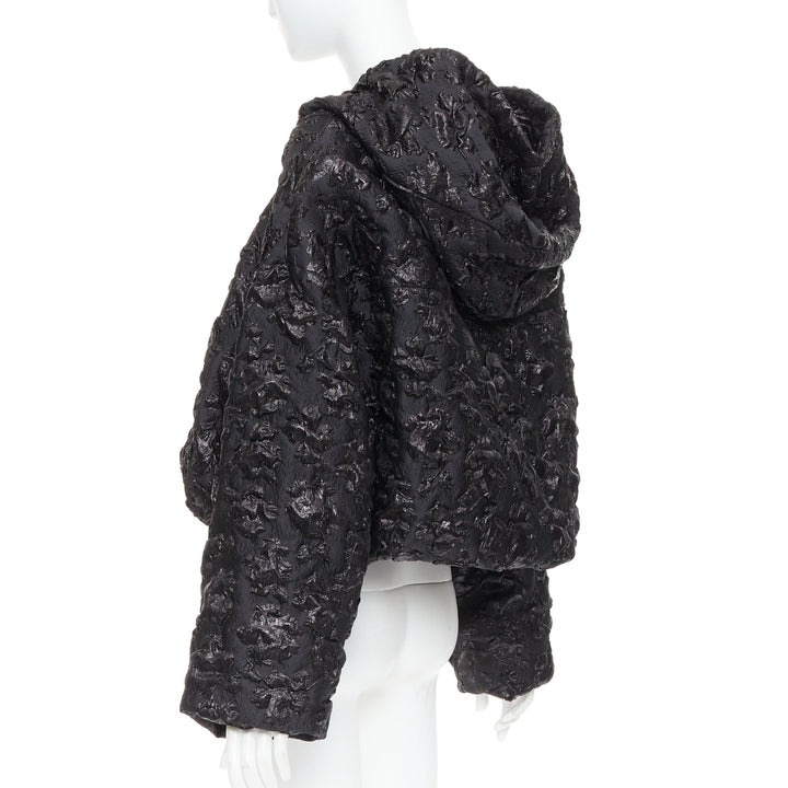 VALENTINO Pier Paolo Piccioli 2022 black floral jacquard cropped hoodie IT42 M