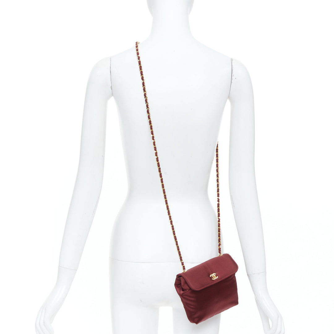 CHANEL 1990 Vintage burgundy satin envelope CC turnlock chain shoulder bag
