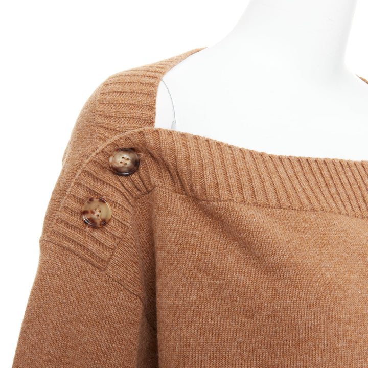 BURBERRY camel brown wool horn button bateau neck sweater L