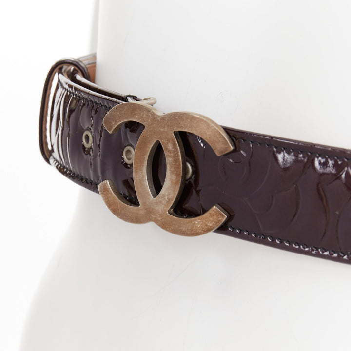 CHANEL black patent leather matte gold-tone CC buckle camellia belt 95cm