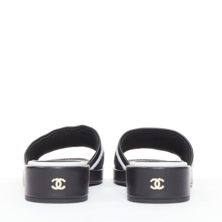 CHANEL 2021 Runway black white logo embroidered lambskin CC mule sandals EU35.5