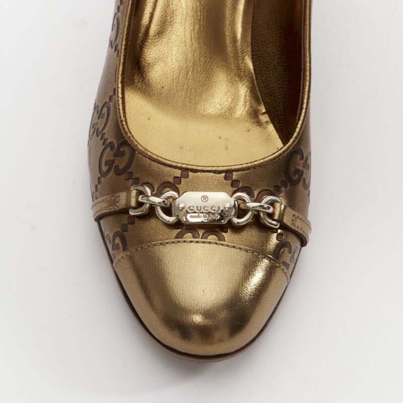 GUCCI Vintage metallic gold GG monogram gold chain charm mid heel pump EU36 C