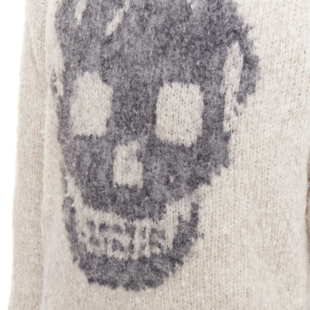 ALEXANDER MCQUEEN grey beige skull intarsia shaggy knit turtleneck sweater S