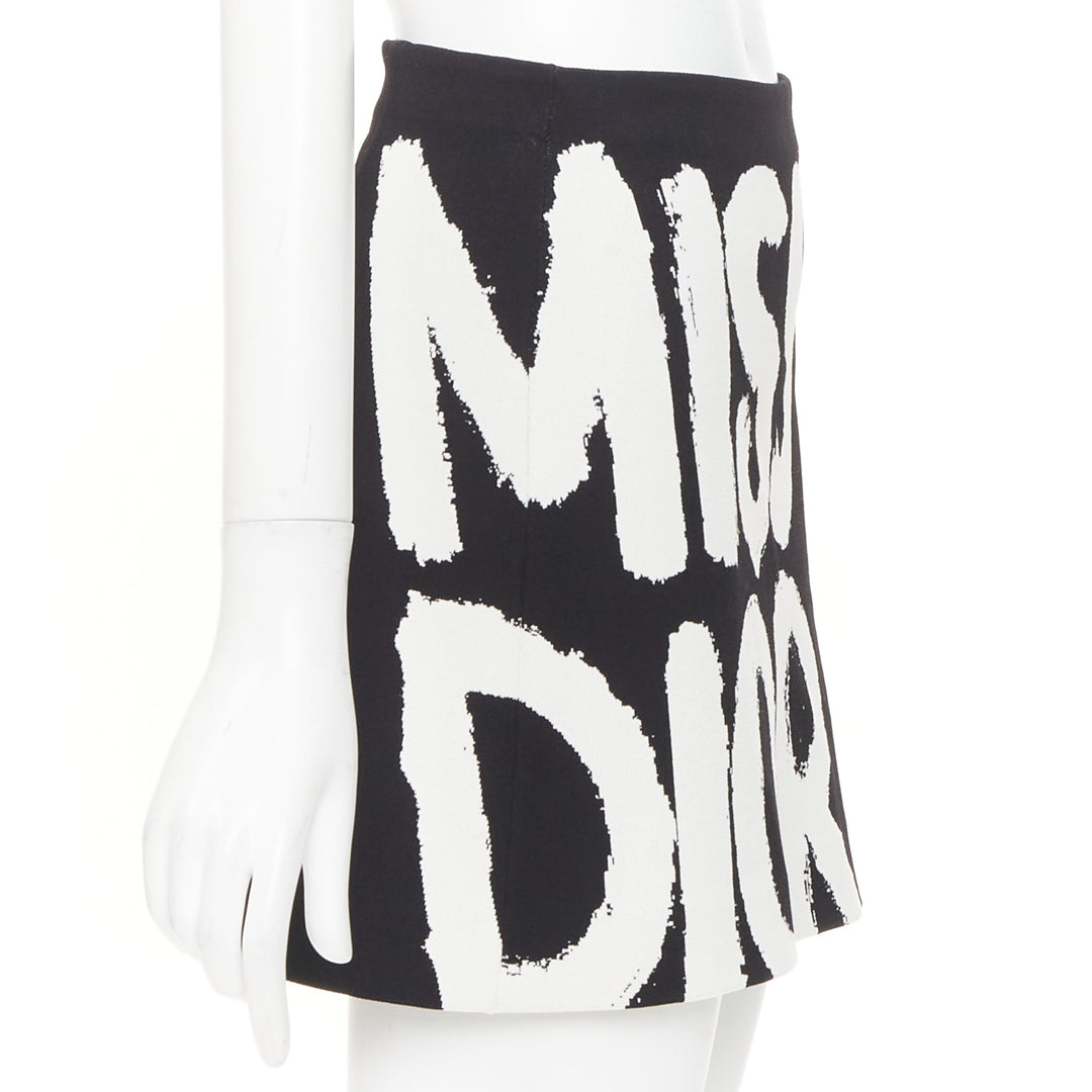 DIOR 2024 Miss Dior fuchsia white black graffiti paint logo mini skirt FR34 XS