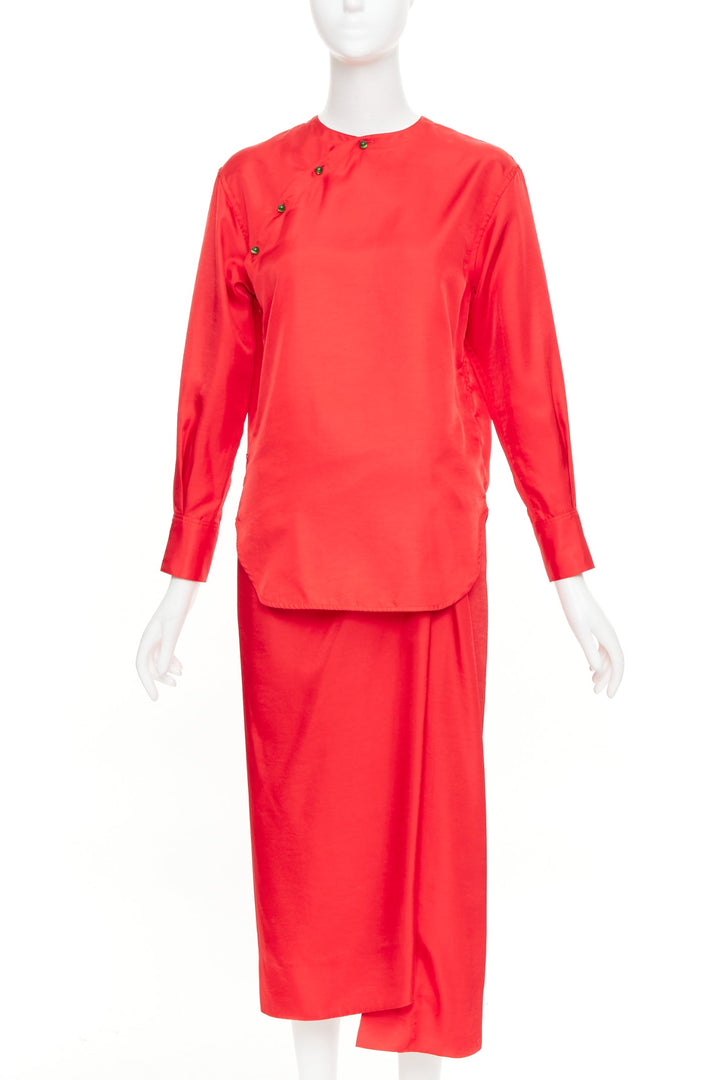 SAMUEL GUI YANG LABELHOOD red satin green button chinois sleeve top skirt set